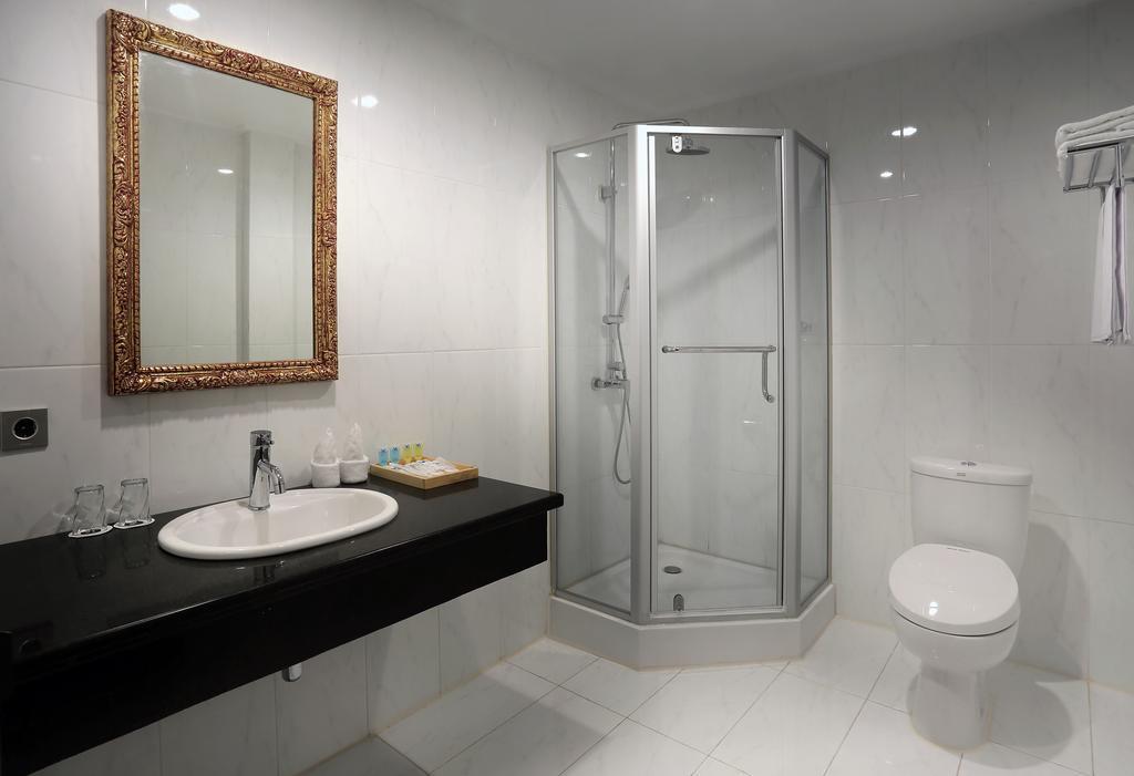 Menumbing Heritage Hotel Pangkal Pinang Dış mekan fotoğraf