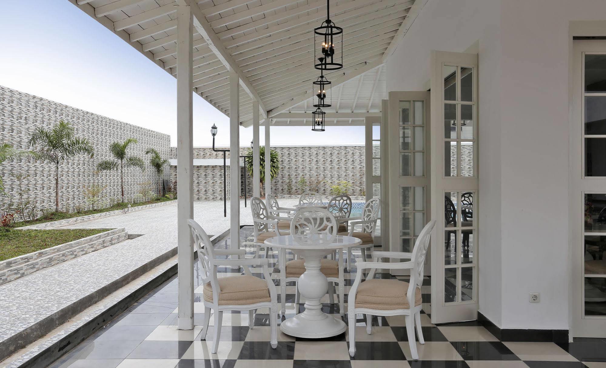 Menumbing Heritage Hotel Pangkal Pinang Dış mekan fotoğraf