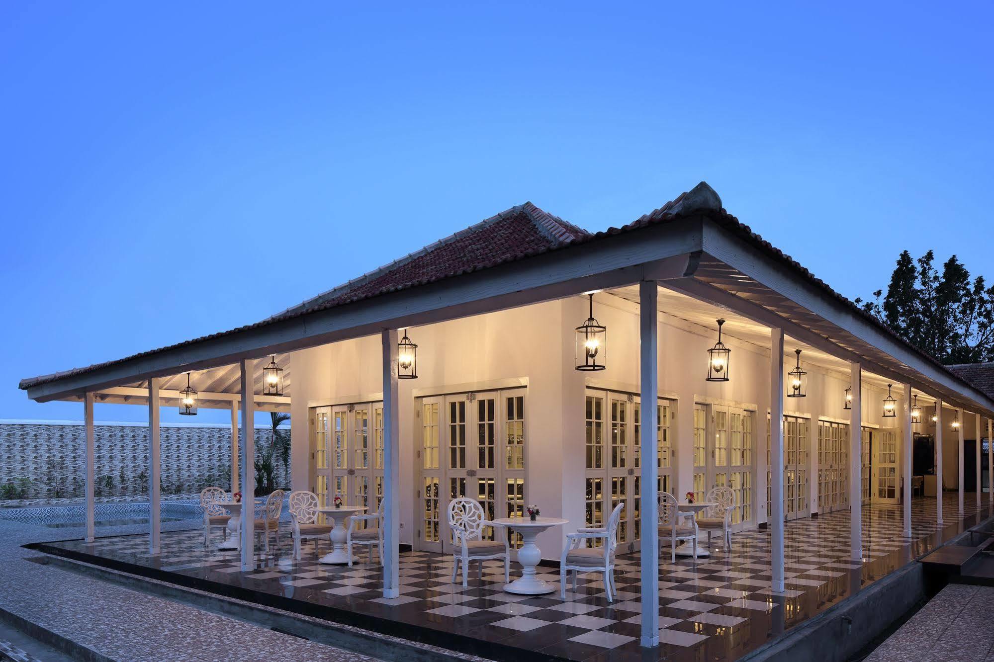 Menumbing Heritage Hotel Pangkal Pinang Dış mekan fotoğraf